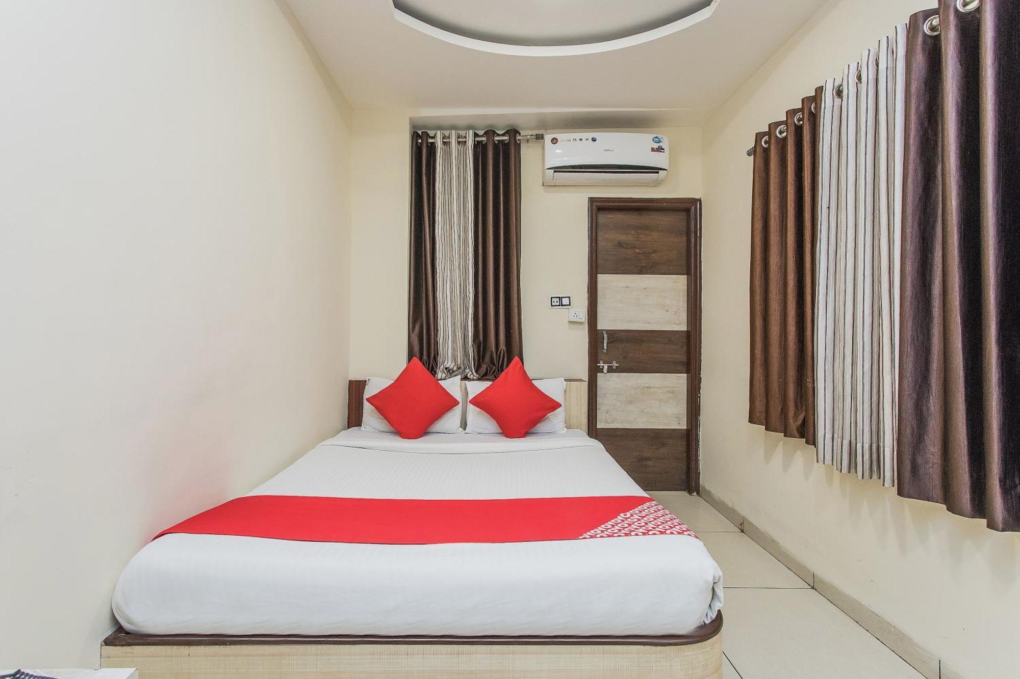 Hotel Mehar Residency Indore Exterior photo